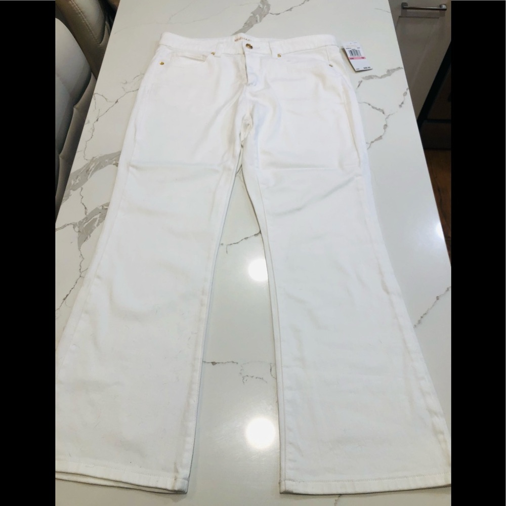 NWT Michael Kors White 3/4 length jeans